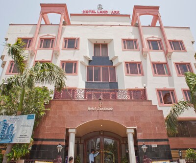 Hotel Landmark